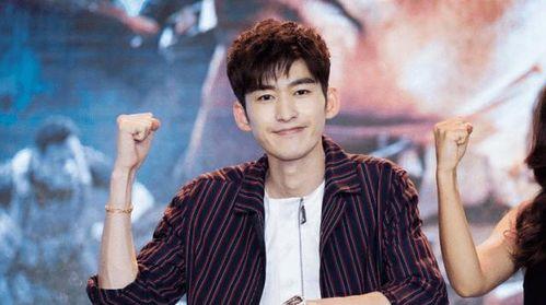 爱豆吃瓜娱乐酱张翰,从爱豆到吃瓜娱乐酱的华丽转身 第2张 爱豆吃瓜娱乐酱张翰,从爱豆到吃瓜娱乐酱的华丽转身 第2张